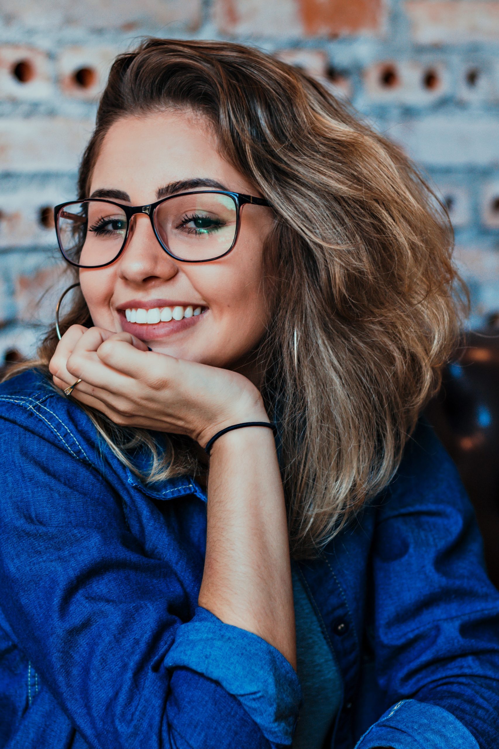 How Dental Implants Improve Oral Health?